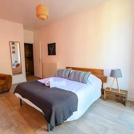 Votre Famille A Charme & Confort Apartment Perigueux